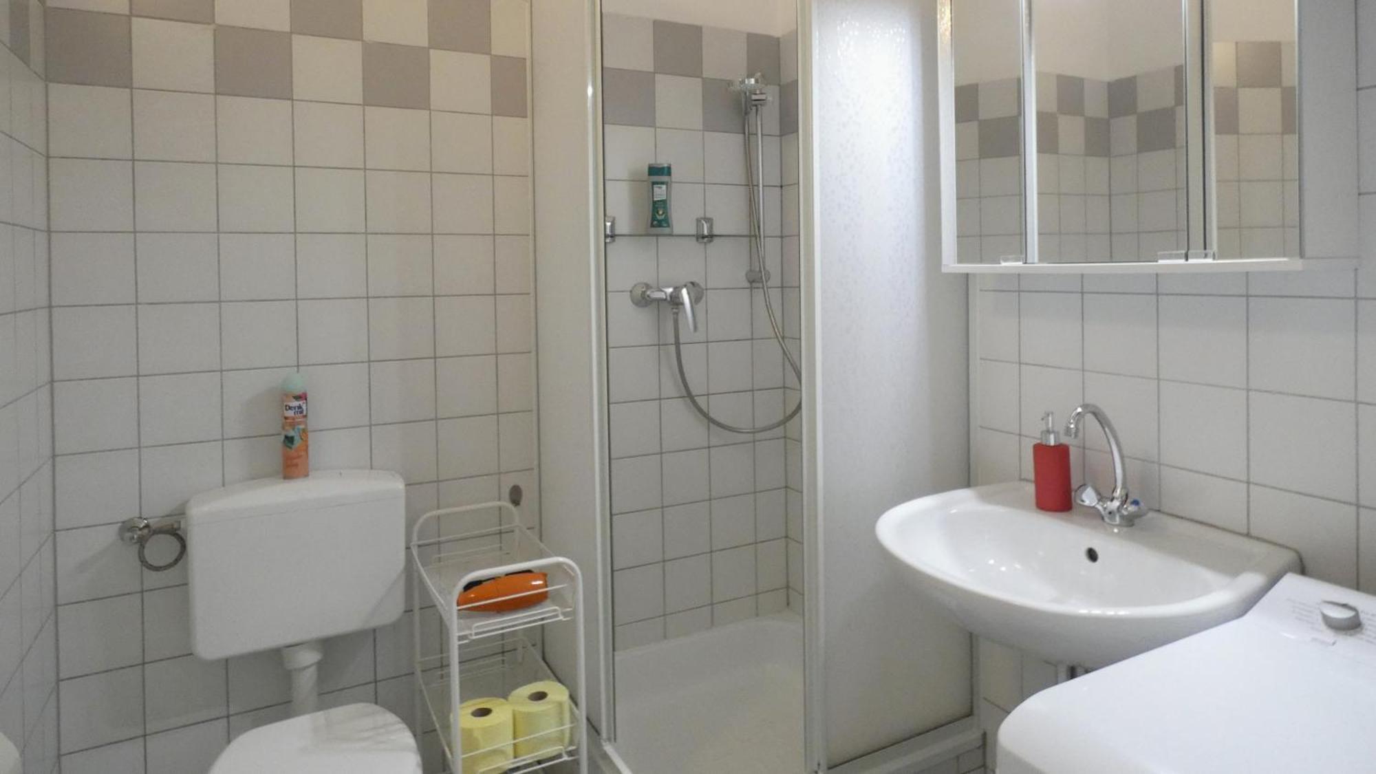 Stylish, Central 2-Room Flat Near Augarten Vienna Exterior photo